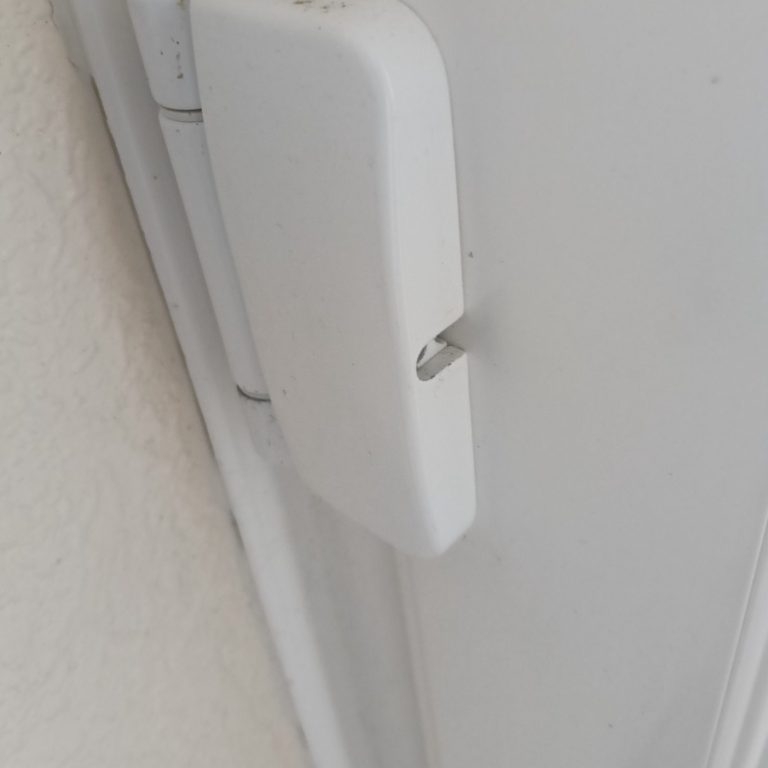 White uPVC door hinge